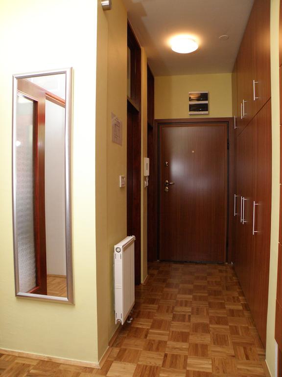 Prestige Apartman Zagabria Esterno foto