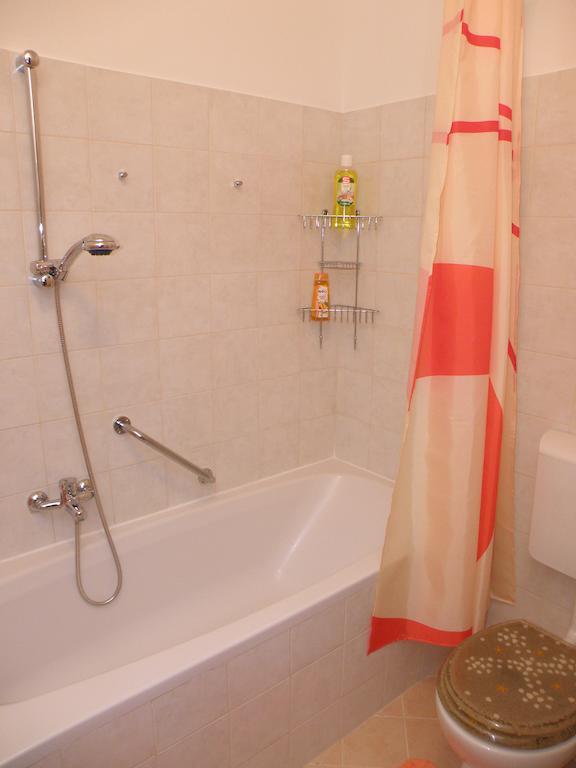 Prestige Apartman Zagabria Esterno foto