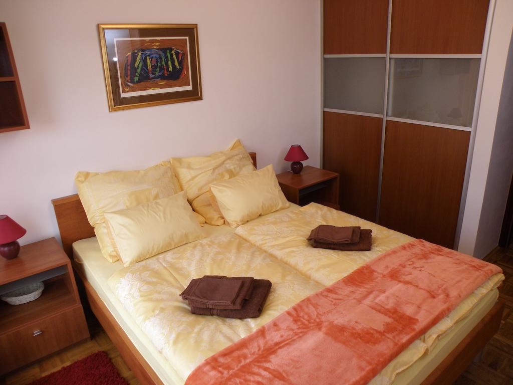 Prestige Apartman Zagabria Esterno foto