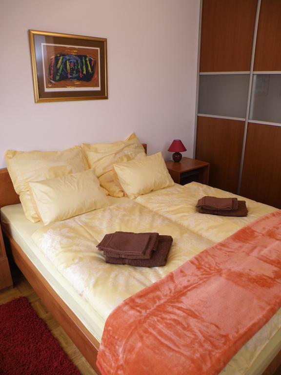 Prestige Apartman Zagabria Esterno foto