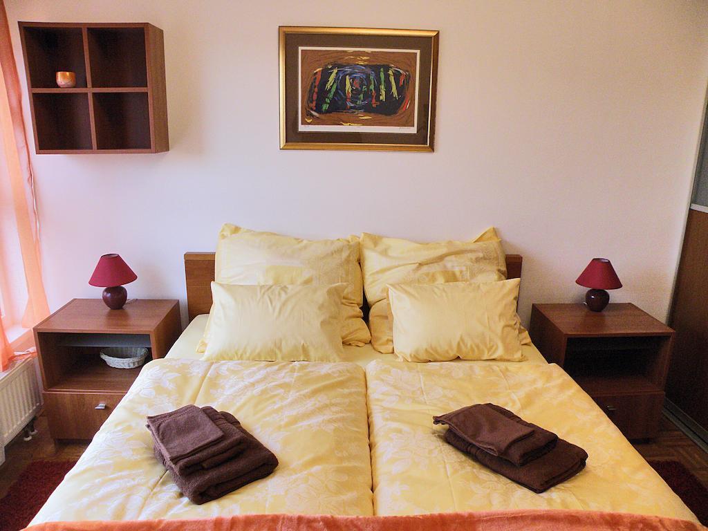 Prestige Apartman Zagabria Esterno foto